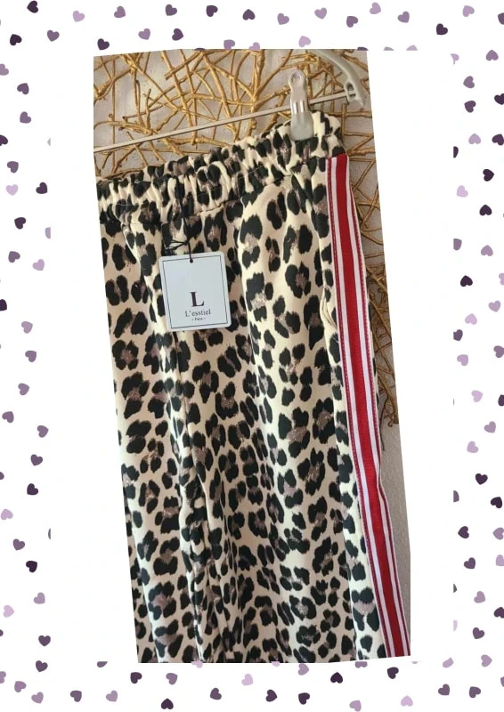 Pantalón oversize de leopardo – Tiras rojas – 100% algodón cómodo – photo 3